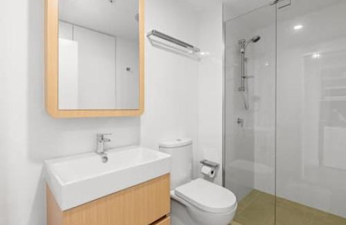 South Brisbane Apartamento | City Chic Living w Sunset Views 2BD1 Studio Apt