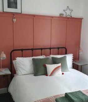 Lincoln Casa | City Cottage
