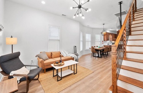 Fort Worth Casa | City Escape Away from Home - 5 Mins from Downtown