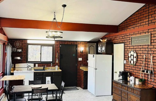 Jim Thorpe Chalet De Esquí | City Escape: Cozy 2 bedroom Chalet in Jim Thorpe