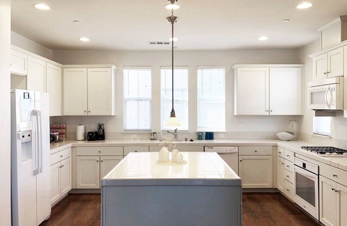 Hayward Condominio | Condominio grande cerca de San Francisco