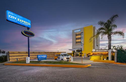 Minerales Hotel | City Express by Marriott Guadalajara Aeropuerto