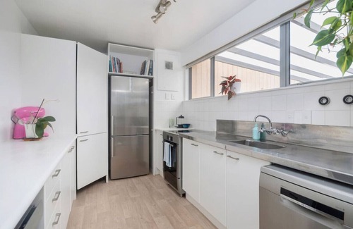 Epsom Apartamento | City Fringe Epsom Oasis