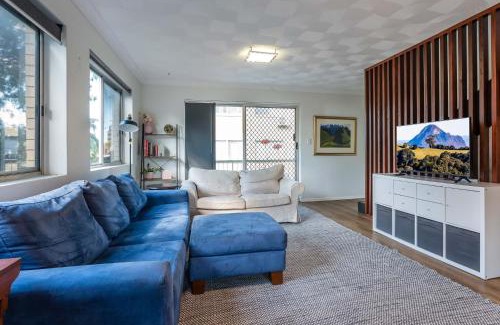 Lutwyche Casa | City Fringe Retreat Parkland Views Walk to Everything!