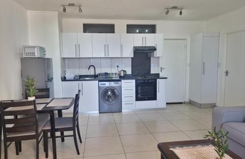 Windhoek West Apartamento | City Junction Windhoek Self Catering