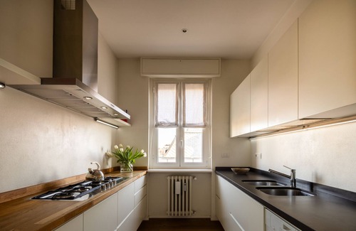 Tre Torri Apartamento | City Life View Apartment with Terrace R&R