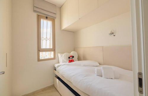 Jerusalem Apartamento | City Lights 4 BR Stunning Apart