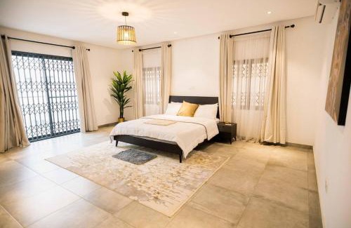 Madina Casa | City Link Suites - 3 Bedroom Ideal For Families & Friends