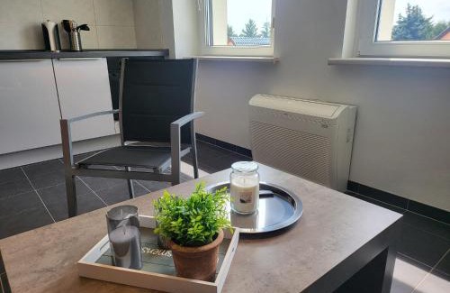 Wolmirstedt Apartamento | City Lounge an der Feuerwache mit Außenbereich mit Klimaanlage