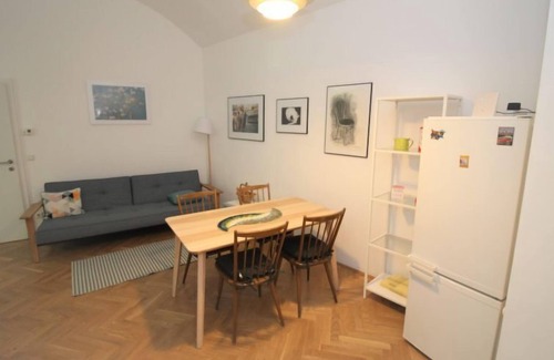 Wieden Apartamento | City Oase Garden by Interhome