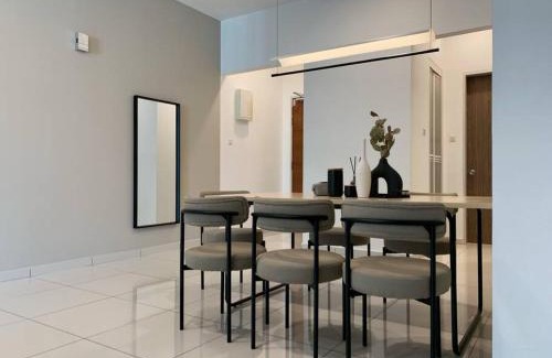 Bukit Jalil Apartamento | City Of Green near Bukit Jalil Cozy 7pax 3R2B