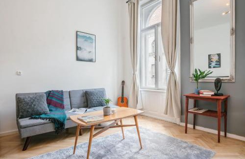 Erzsebetvaros Apartamento | City Park Rest Apartment with Air Condition