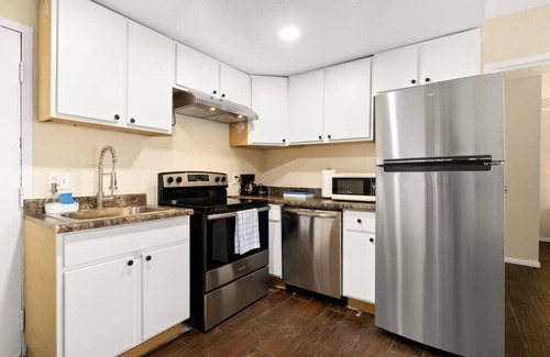 Willmore Apartamento | City Parking Spot Close to Disneyland