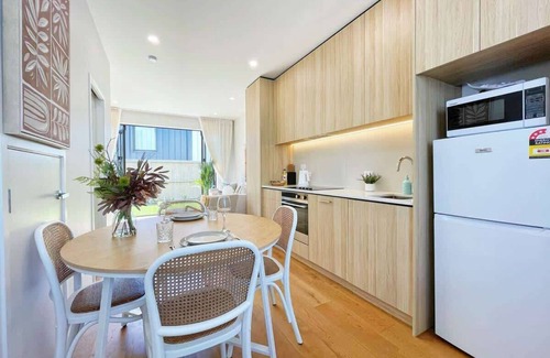 Grey Lynn Condominio | City Serenity 2BR Townhouse vs AC|Backyard|Parking