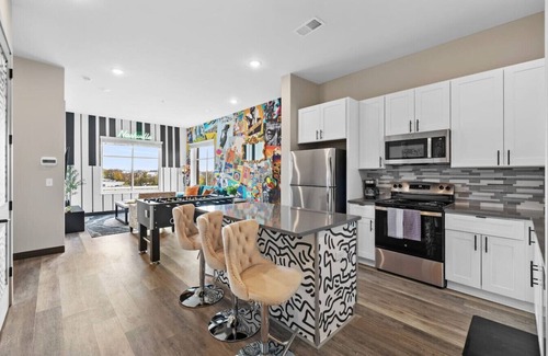 South Nashville Apartamento | City Vibes: Arcade, Sleeps 4 & Near Broadway!