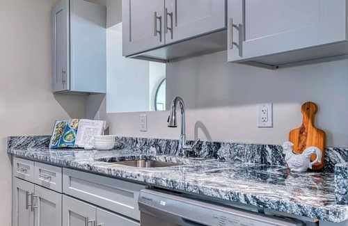 East Orange Condominio | City View 1-bedroom spacious suite in WiFi, AC and