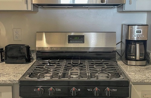 East Orange Condominio | City View 1-bedroom spacious suite in WiFi, AC and