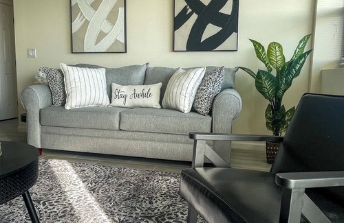East Orange Condominio | City View 1-bedroom spacious suite in WiFi, AC and