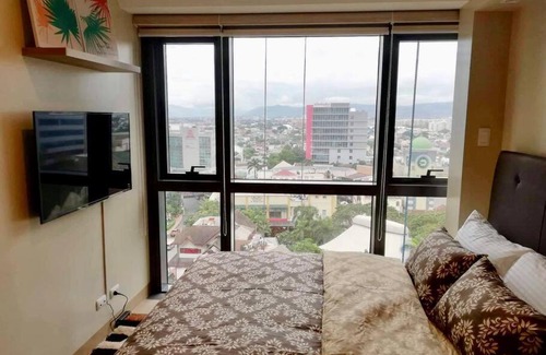 Bagumbayan Apartamento | 1BR Condo At One Eastwood Avenue Tower 2, Eastwood City, Quezon City, Manila, Philippines