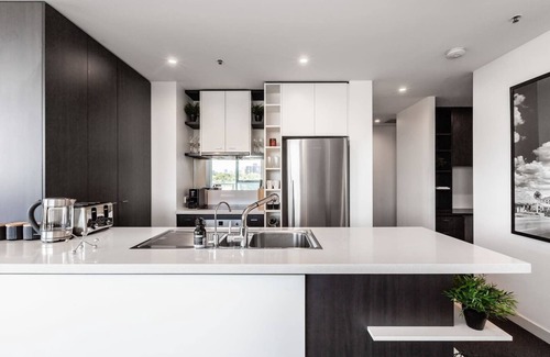 South Yarra Apartamento | City View Chic in South Yarra with Parking