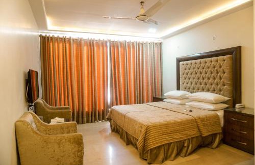 Gulberg Hotel | City View Hotel & Restaurant
