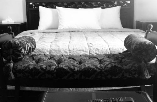 Gulberg Hotel | City View Hotel & Restaurant