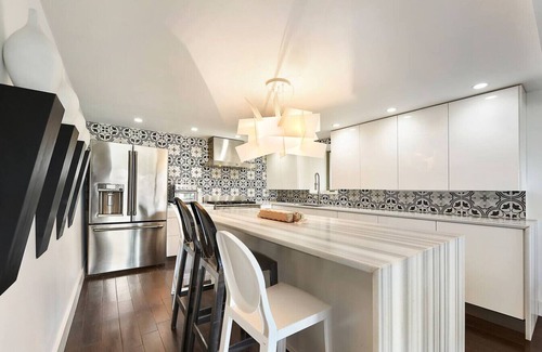 Mount Washington Casa | City View Sanctuary with Hot Tub