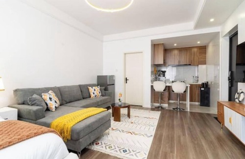 Ngara Apartamento | City Views Infinity Pool Netflix Gym & Cafè