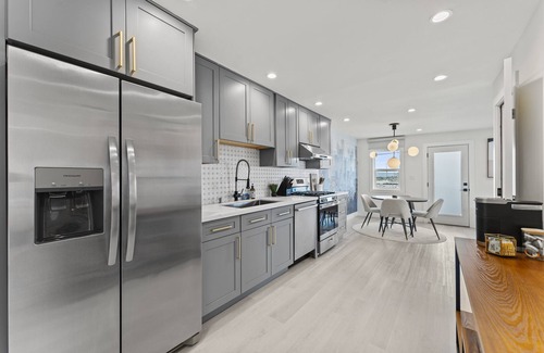 Bernal Heights Casa | City Views | Top Floor | 700+Mbps Wifi