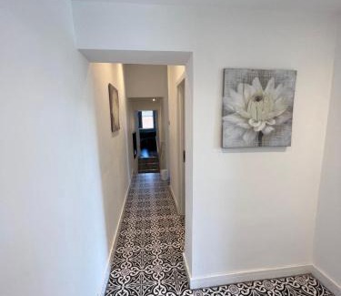 Newcastle-upon-Tyne Apartamento | City West Apartments 3 bedroom large & modern Apartment
