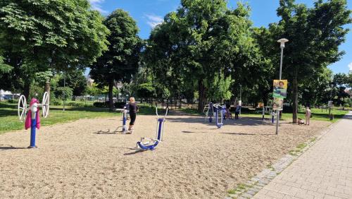 Nepszinhaz negyed Apartamento | Citycentre - Sebastian