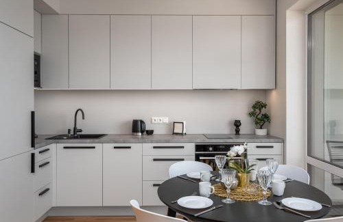 Tartu Apartamento | CITYGATE APARTMENT WITH SUN BALCONY