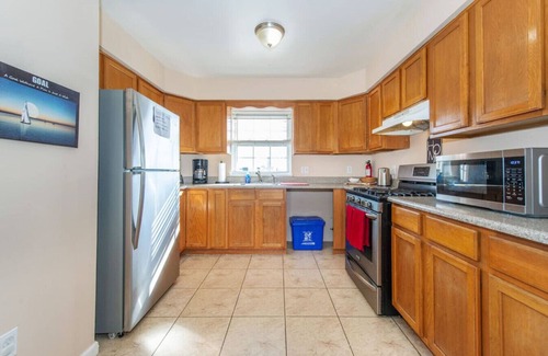 Ironbound District Apartamento | Spacious 3 Bedroom Apartment Mins to EWR and NYC