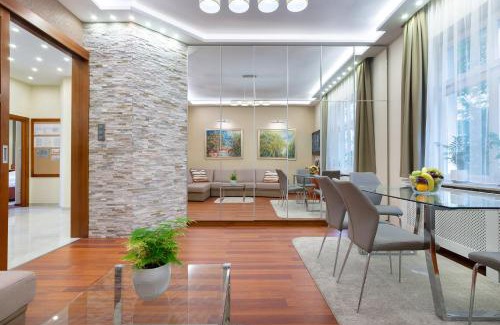Herminamezo Apartamento | CityPark Deluxe Apartment
