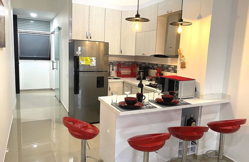 Cali Apartamento | Encantador Privado Cerca de Centros Medicos Imbanaco, CQB y Exito San Fernando