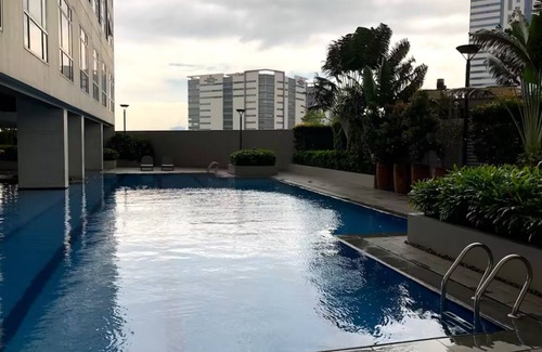 Wack-Wack Greenhills Condominio | Cityscape minimalist #2
