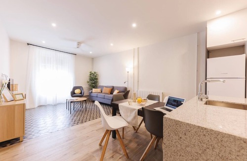 Old Town Apartamento | Ciutadans - Apartamento vacacional en Girona | Bravissimo