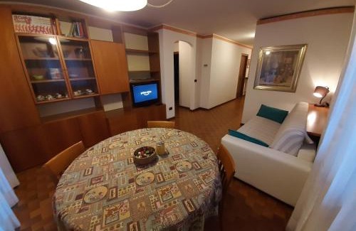 Chiesa in Valmalenco Apartamento | CIVICO 43 Interno 8