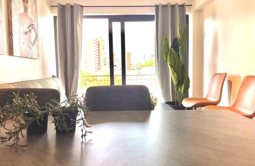 Providencia Apartamento | Clásico depto remodelado con vista a Costanera Center