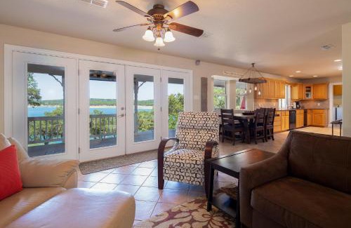 Canyon Lake Casa | CL 1105B Tranquility by the Shore