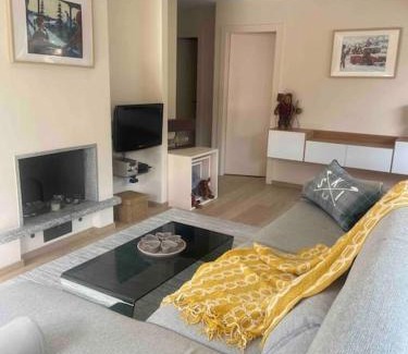 Saint-Pierre-de-Clages Apartamento | Clair Vue A3 near Télécabine by Jolidi