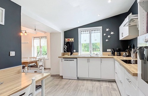Clairmarais Casa | Clairmarais - Gite on an islet for a total change of scenery, at the gateway to the marshes
