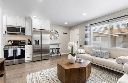 Port Hueneme Apartamento | Clara 434