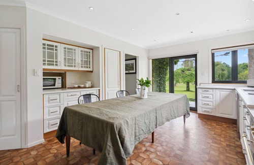 Solway Casa | Clarendon Estate - Masterton Holiday Home