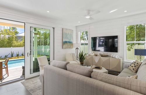 White's Gulfview Casa | Clareon House: Luxury Beach Home on 30A