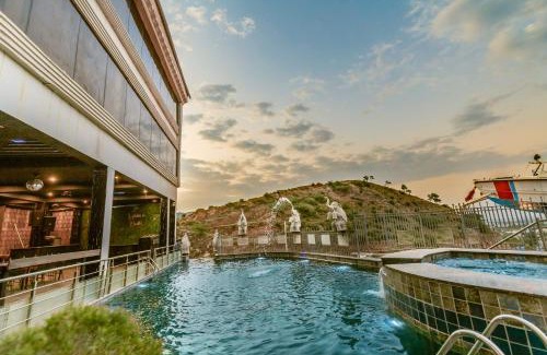 Village Hokra Hotel | Clarks Resort The Archi`s Castle, Ajmer