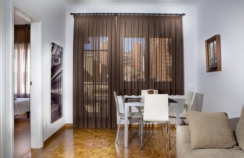 El Camp de l'Arpa del Clot Apartamento | CLASSBEDROOM SAGRADA FAMILIA APARTMENT