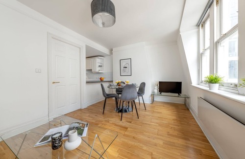 The City of London Apartamento | Classic 1 Bedroom in the Heart of Holborn London