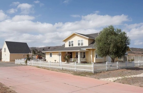 Orcutt Casa | Classic 20th Century Architecture, Huge space for large families