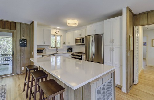 South Beach Casa | Classic 2nd Row Beach Home ~ Pet Friendly ~ 2 Brown Pelican Rd